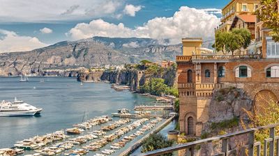 Perillo Tours Launches Mobile App to Enhance Guest Experience on Escorted Tours